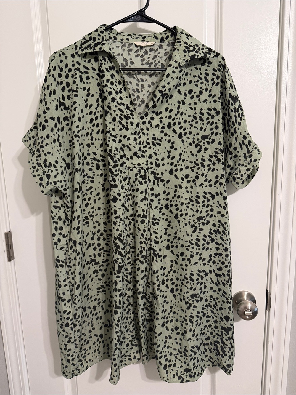 Women's Sage Green Speckled Collared Tunic Top/ Dress - Picture 1 of 4